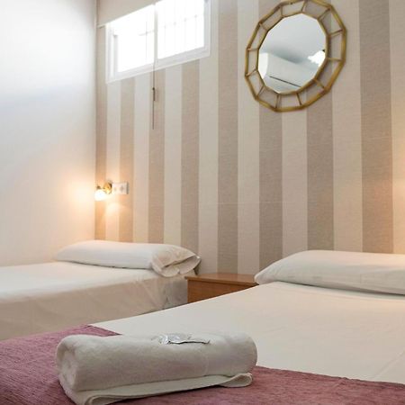 Hostal Colon Cadix Extérieur photo