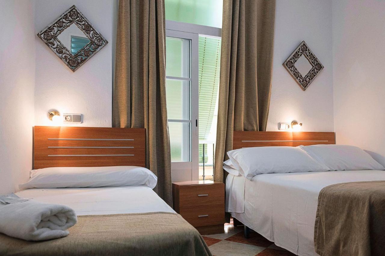 Hostal Colon Cadix Extérieur photo