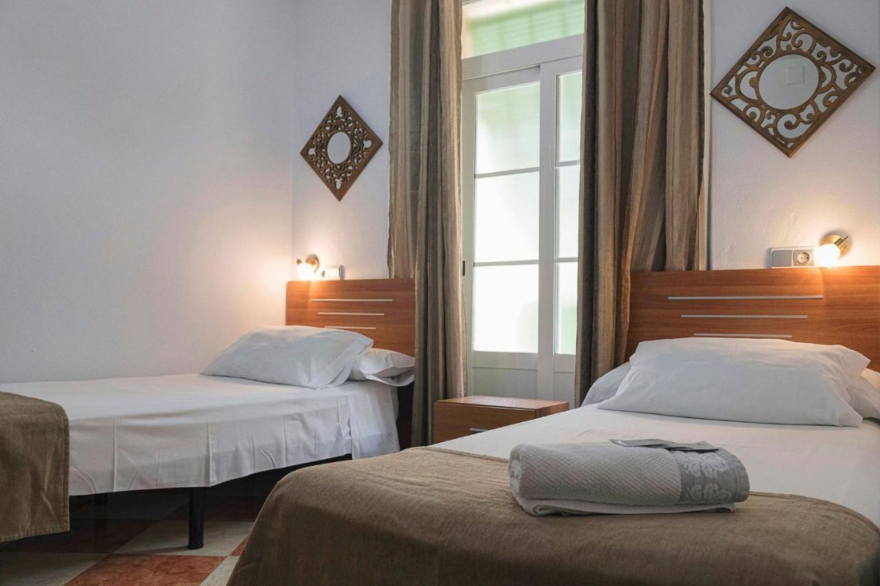 Hostal Colon Cadix Extérieur photo