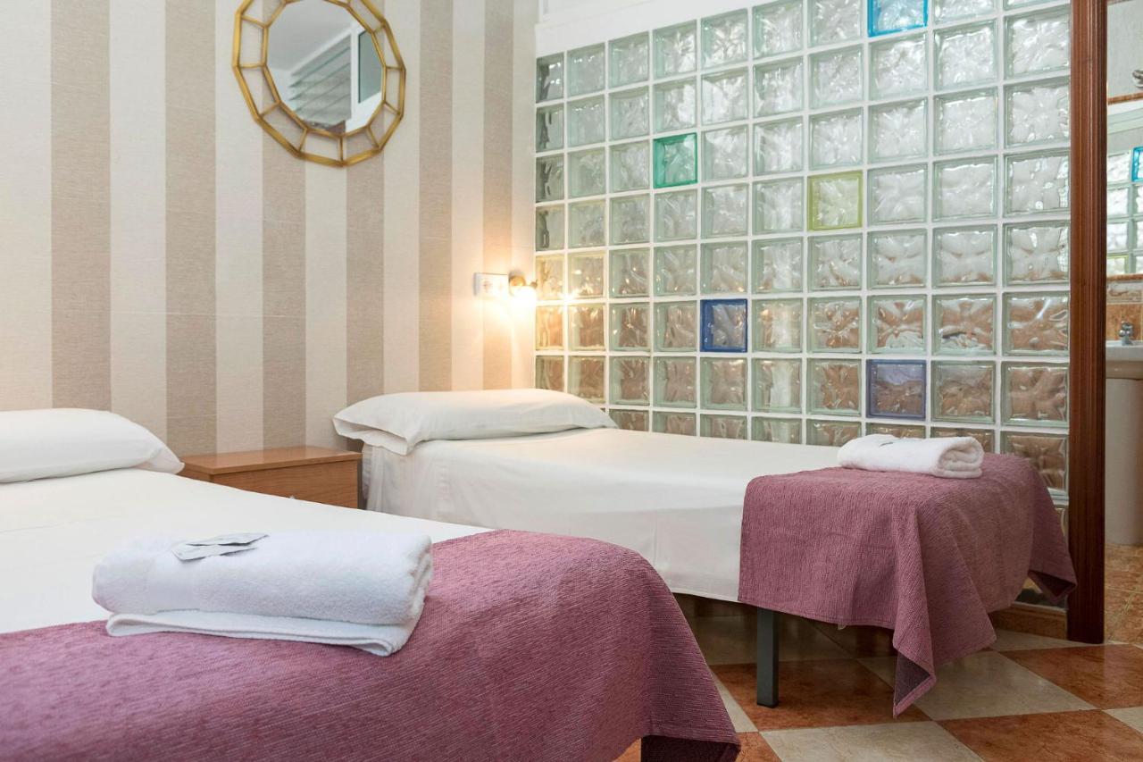 Hostal Colon Cadix Extérieur photo