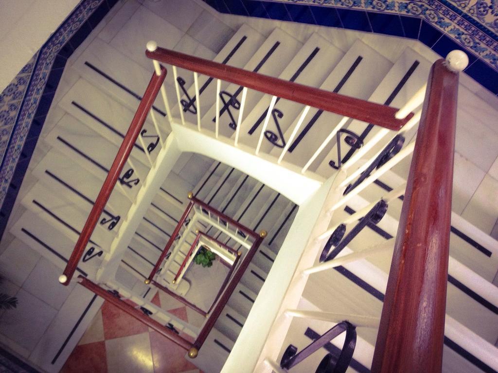 Hostal Colon Cadix Extérieur photo